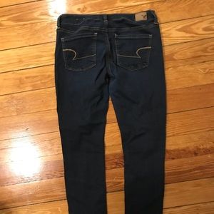 American Eagle jeans, size 4! Like-new!